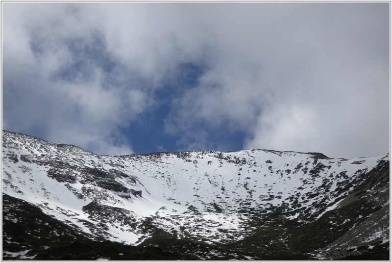 2012-03-06 10-13-38雪山圈谷.JPG